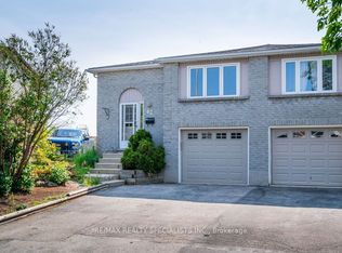 62 Tamvale Cres, Kitchener, ON N2E 3K7