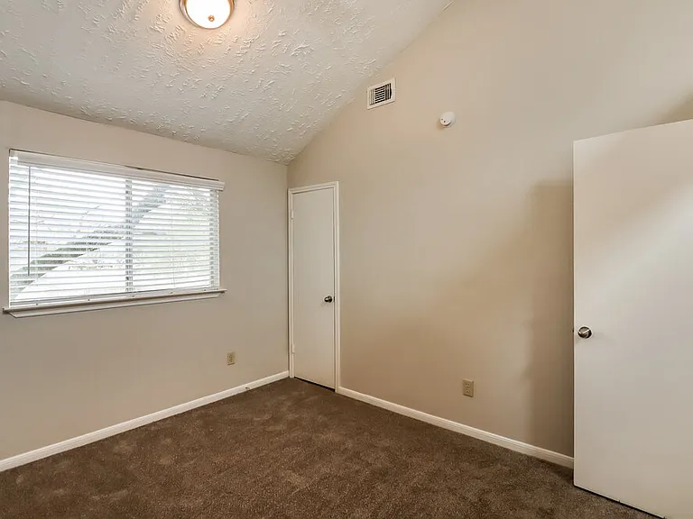 16602 Quiet Trail Dr — Photo 16