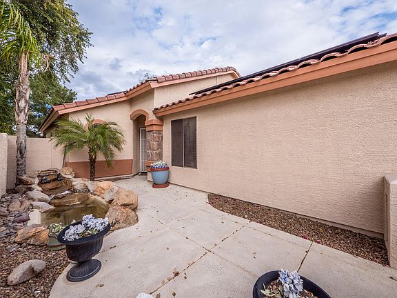 4th image of 8854 W Salter Dr