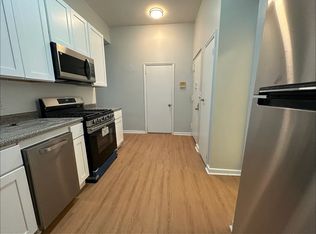335 E 95th St APT 1C, New York, NY 10128
