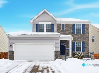 1065 Baywood Dr, Fairborn, OH 45324