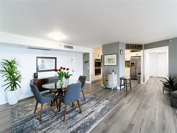 2nd image of 3500 Mystic Pointe Dr APT 1607