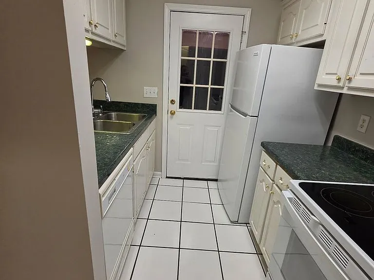 54 Humphery Ln — Photo 12