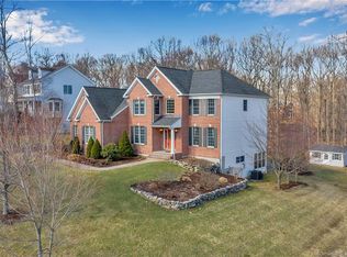 203 Feldspar Rdg, Glastonbury, CT 06033