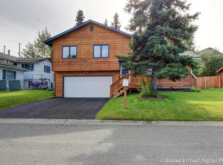3630 Hollyberry Cir, Anchorage, AK 99507
