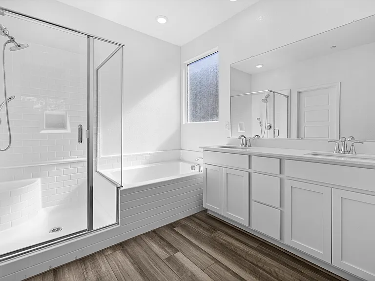 9446 Sequoia Ridge Ave — Photo 11