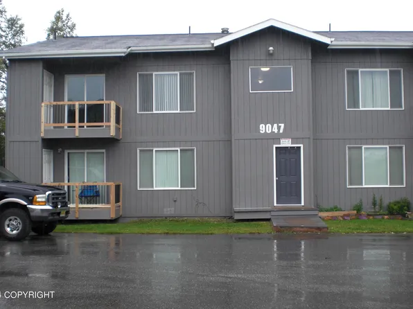 9047 Dewberry St, Anchorage, AK 99502