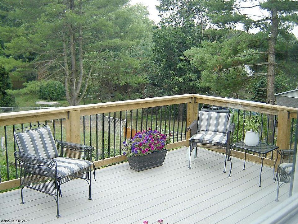Side Deck, prior listing