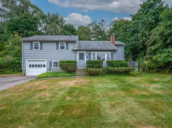 43 Cold Spring Rd, Holliston, MA 01746
