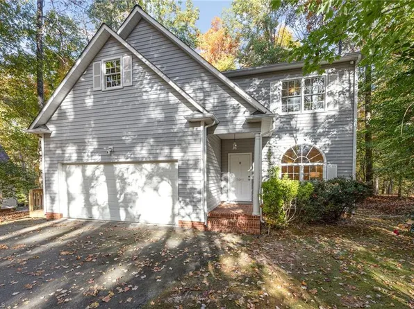 5641 Regents Park Rd, Kernersville, NC 27284