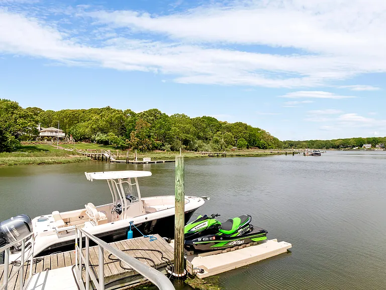 4324 Westphalia Rd — Photo 2