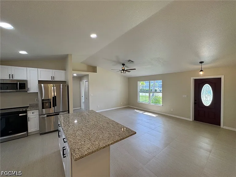 4426 SW Santa Barbara Pl — Photo 35