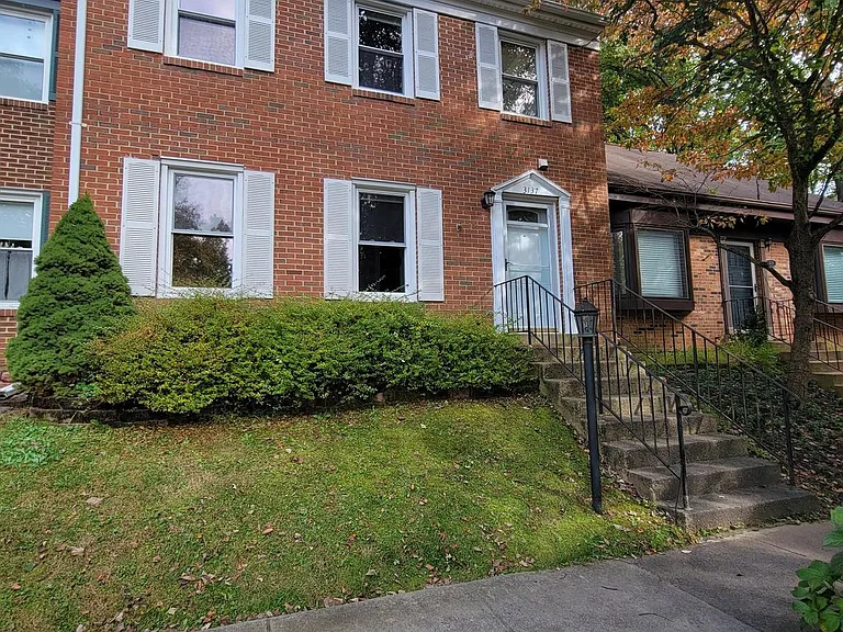 3137 Bayswater Ct — Photo 1