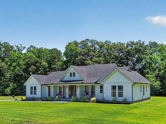 3rd image of 357 Cummings Chapel Rd