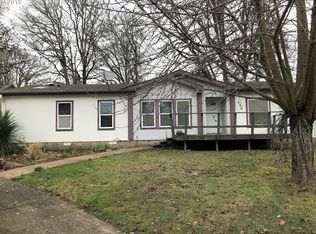 490 Oakdale Ct, Jefferson, OR 97352