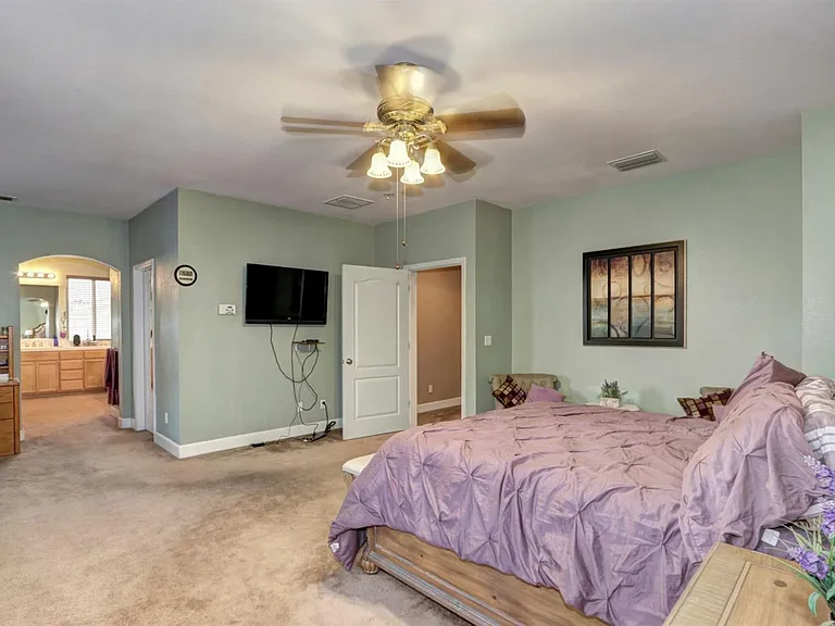 1817 Redondo Rd — Photo 22