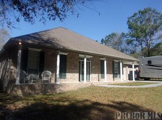 160 Audubon Pl, Picayune, MS 39466