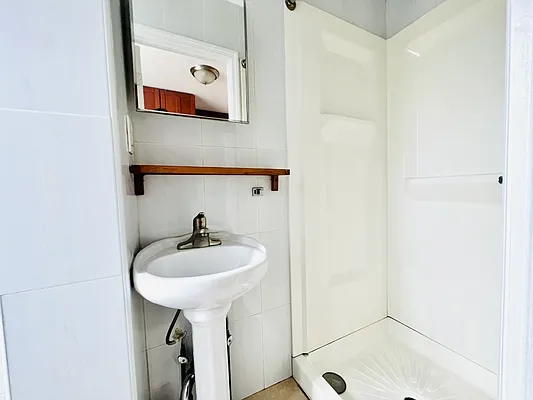 Rented by Nolita Group | media 20