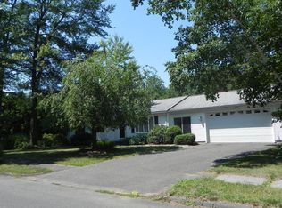57 Valley Brook Rd, Feeding Hills, MA 01030