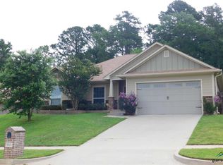 8424 Lakeway Dr, Tyler, TX 75703