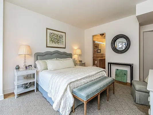 Rented by Sotheby's International Realty | media 27