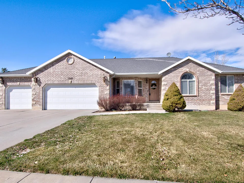3986 W Deer Horn Dr