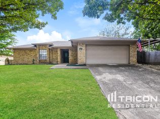 4317 Yellowleaf Dr, Fort Worth, TX 76133