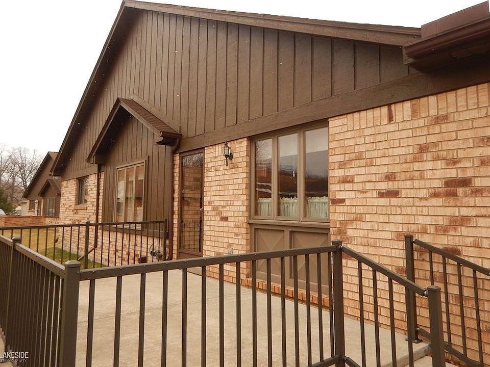 1st image of 38576 Birch Meadow Dr