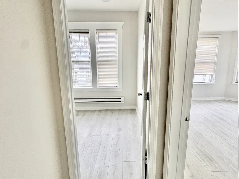739 Parker St #3 — Photo 5