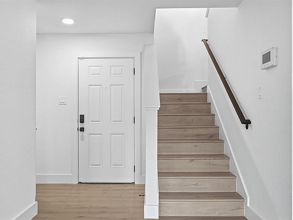 3rd image of 6708 Panda Royle Dr