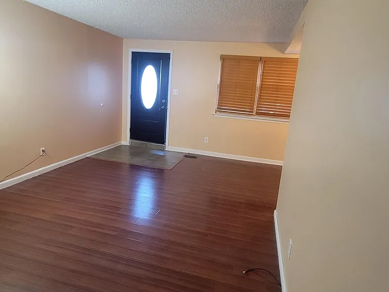 10076 Jeanes St #1 — Photo 3