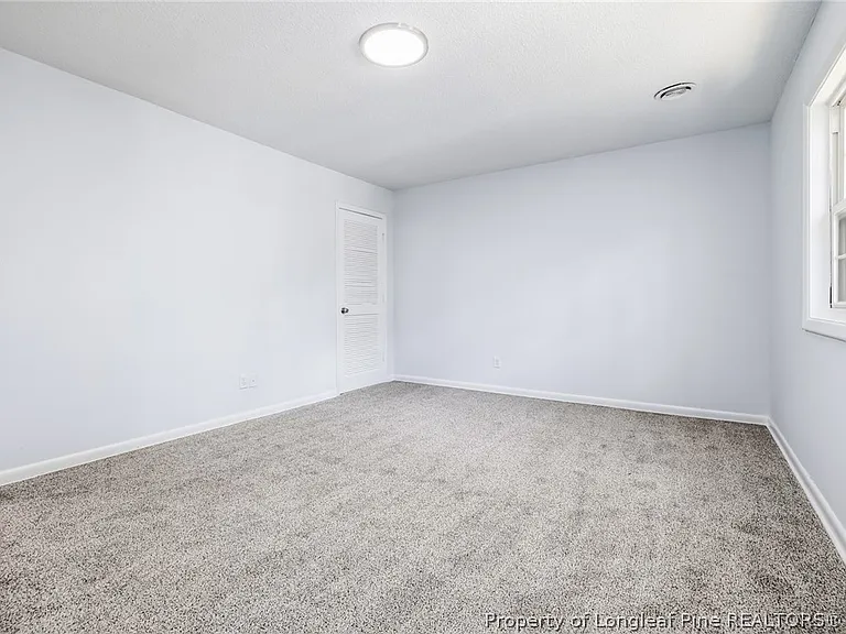 2436 Bragg Blvd — Photo 23