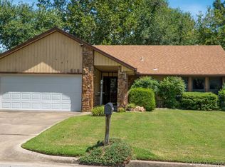 619 S Fir Ct, Broken Arrow, OK 74012