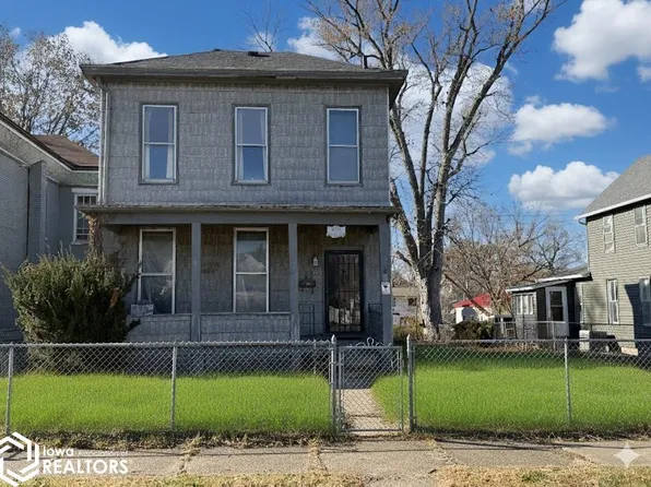 906 Morgan St, Keokuk, IA 52632