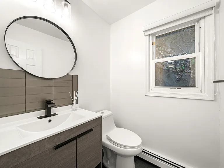 31 Hooks Ln — Photo 6
