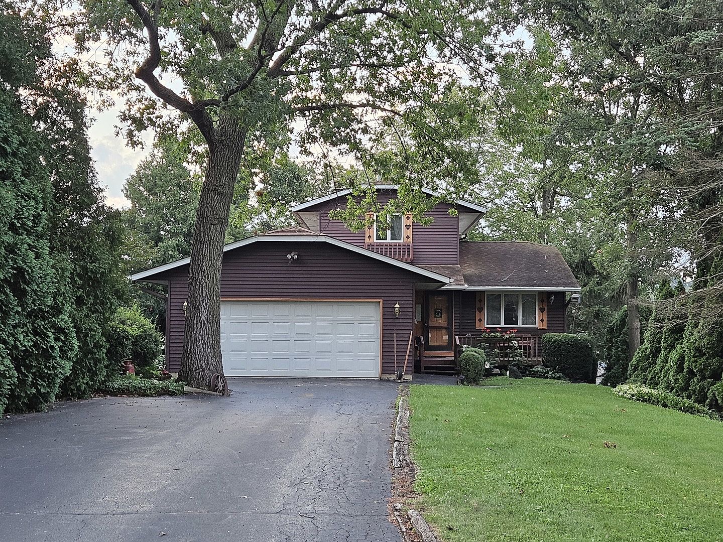 1105 Holiday Dr, Somonauk, IL 60552 Zillow