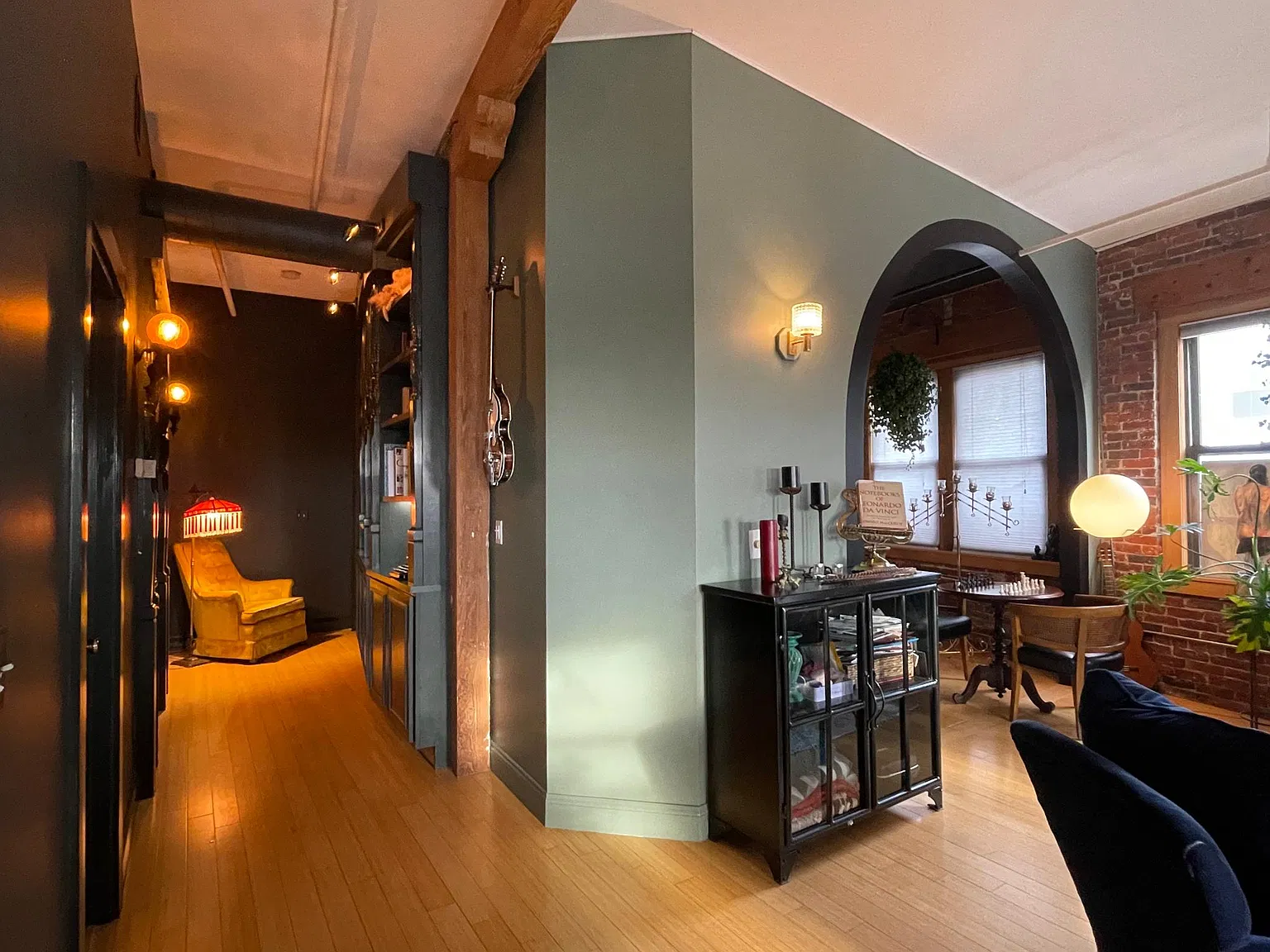 1 bed, 1.5 bath, 1193 sqft, $3,150 — Photo 2