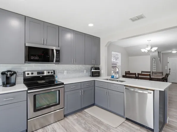 10922 Livewater, San Antonio, TX 78245