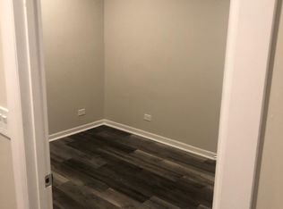 2425 W 45th St #1, Chicago, IL 60632