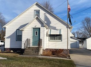 245 Broadway St N, Alden, MN 56009