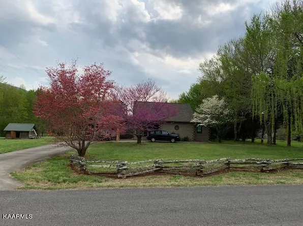 284 Savannah Shores Dr, Delano, TN 37325