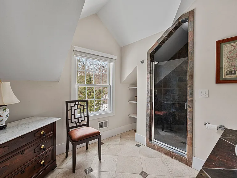 13217 Three Oaks Rd — Photo 31