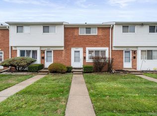 20251 15 Mile Rd, Clinton Township, MI 48035