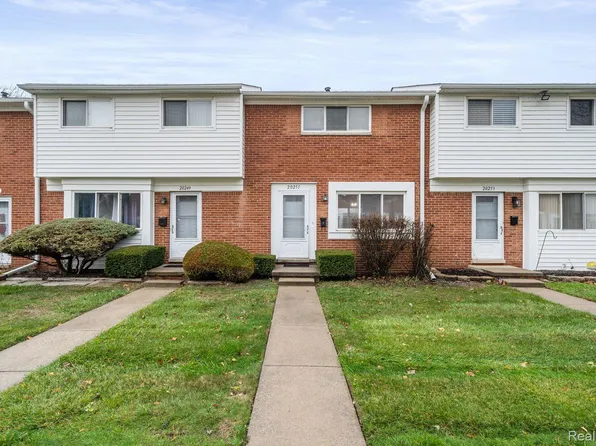 20251 15 Mile Rd, Clinton Township, MI 48035