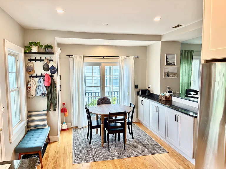 7 Mill St #2 — Photo 3