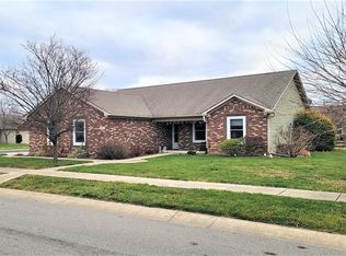 1345 Wright Ct, Franklin, IN 46131