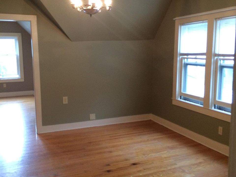 dining room looking toward living room