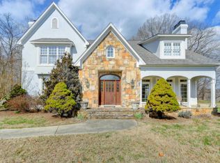 15 Raintree Pl, Oak Ridge, TN 37830