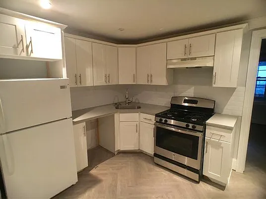 Rented by Avenue Sotheby's International Realty | media 3