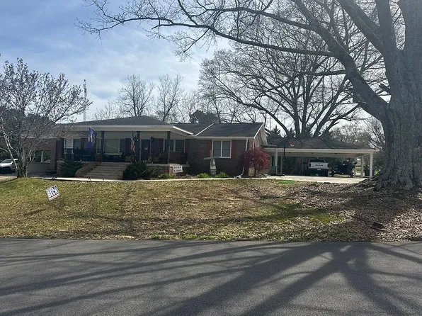 1201 30th St, Haleyville, AL 35565